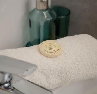 Krzyki Apartment | Kukuczki 7 Stylowy Apartament we Wrocławiu by Noclegi Renters