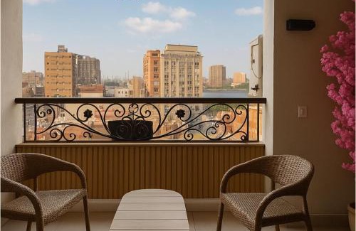 Giza Apartment | KweG