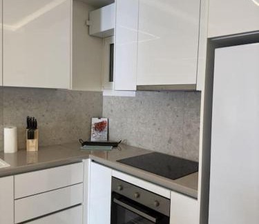 Kypseli Apartment | Kypseli Contemporary Comfort for 6