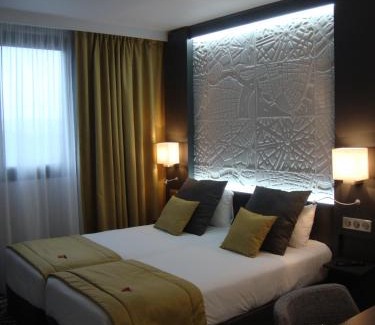 Bezons Hotel | Kyriad Paris Ouest - Bezons La Défense