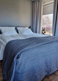 Granna Apartment | Lägenhet Yvonne