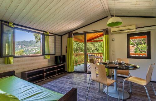 Sollies-Toucas House | L’Abiho - Chalet climatisé avec piscine