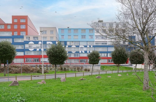 Courseulles-sur-Mer Apartment | L'Abri du Cap Horn - Proche plage pour 4p