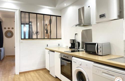 Saint-Martin-du-Littoral Apartment | l'Aiguille Creuse - Proche Plage - St Vincent