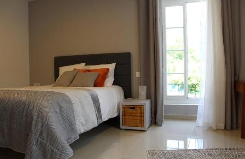 Foix Apartment | L'Ariane, Vue sur le château
