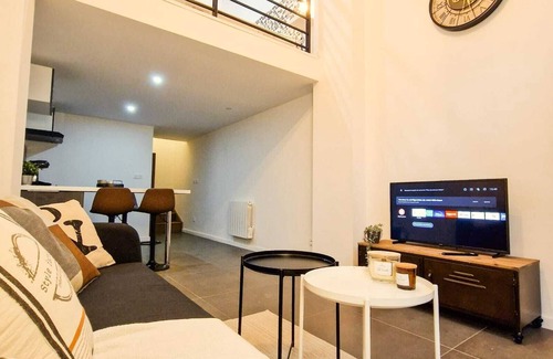 Saint-Roch - Badouillere - Chavanelle Apartment | "L'atelier A" magnificent loft with private terrace