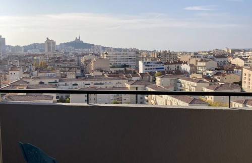 Baille Apartment | L' ATELIER