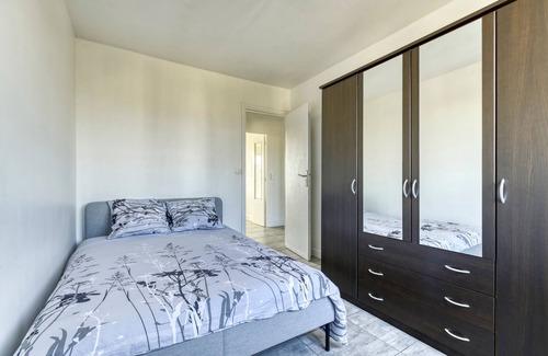 Bobigny Apartment | L'Envolée Urbaine - avec parking privé proche Paris