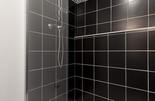 Carmes Apartment | L'Estival - Calm Studio Downtown