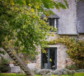 Paimpont Bed & Breakfast | L'Hôtié de Brocéliande, au coeur des sites naturels et légendaires