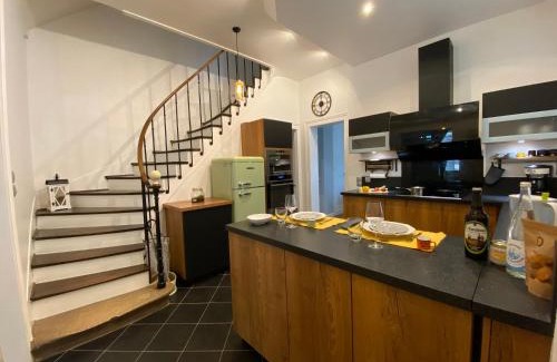 Chartres Apartment | L Interlude