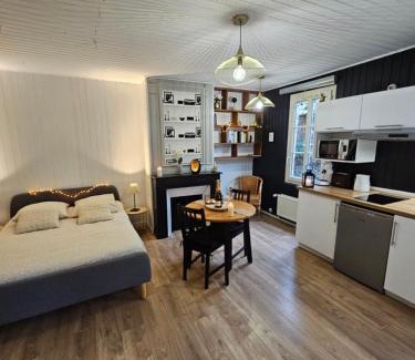 Saint-Valery-en-Caux Apartment | L'Or Noir - Cosy Cocon sur les quais de St Valery