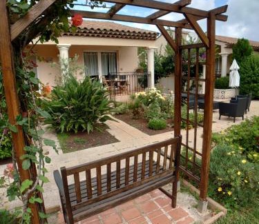 Cap-d'Antibes Apartment | L'orangerai d'Antibes