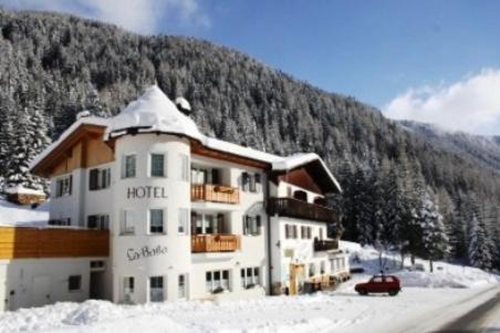 Livinallongo del Col di Lana Hotel | La Baita
