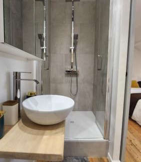 Douai House | La belle chambre au fil de l'eau