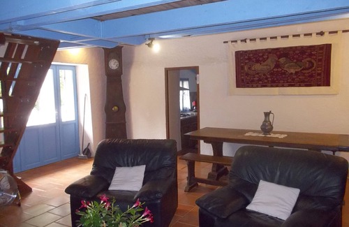 Beauregard Cottage | "la Bergerie" self-catering cottage in the Lot tradition