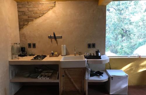 Tepoztlan House | La Cabaña Azul al fondo del Bosque de Tepoztlán