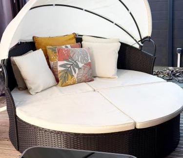 Hesingue Apartment | La Cachette Fleurie