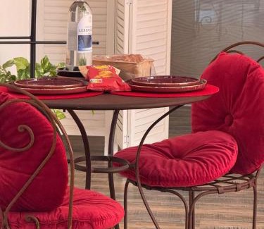 Hesingue Apartment | La Cachette Fleurie