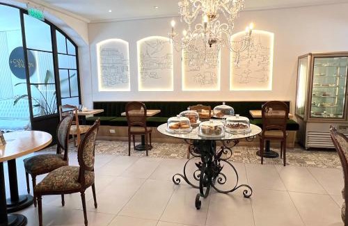 La Perla Hotel | La Casa del Balcón