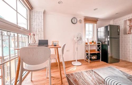 Van Mieu House | La Casa Di Dicembre