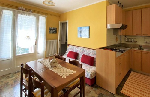 Colonno Apartment | La Casa Di Natale on the Greenway