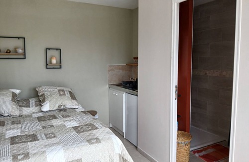 Leschelle Apartment | La Chambrée