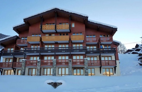 Bellentre Apartment | La Chantelouve, 4 person Self Catered Apartment