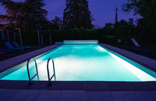 Chaunay Cottage | La Charronnière: Exclusive Rental of 2 charming gites in a rural setting