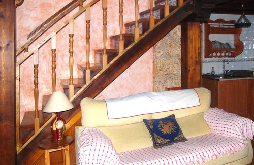 Villaverde de Guadalimar Cottage | La Encina Mountain Cottage