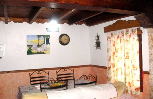 Villaverde de Guadalimar Cottage | La Encina Mountain Cottage