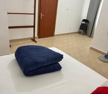 Pointe-Noire Apartment | La gare