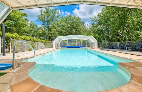 Salignac-Eyvignes House | La Gariotte – Friendly Holiday Home with Shared Heated Pool in the Heart of the Périgord Noir