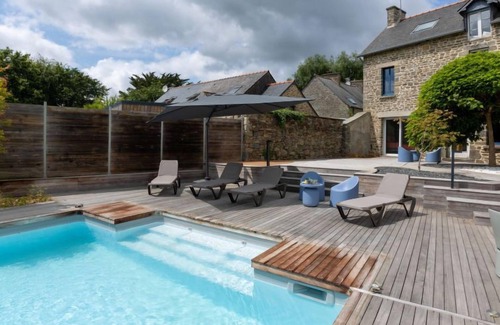 Le Tronchet House | La Gentilhommière by Interhome