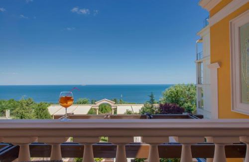 Prymors'kyi district Hotel | La Gioconda Boutique Hotel