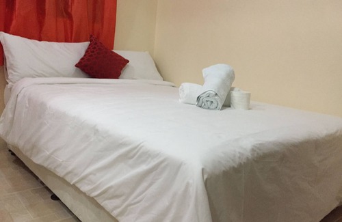 Tagaytay House | La Gracia Apartelle Tagaytay