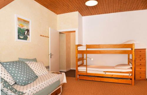Sevrier Apartment | La Grange de Jean - 3 bedrooms with garden 300m from Lake Annecy
