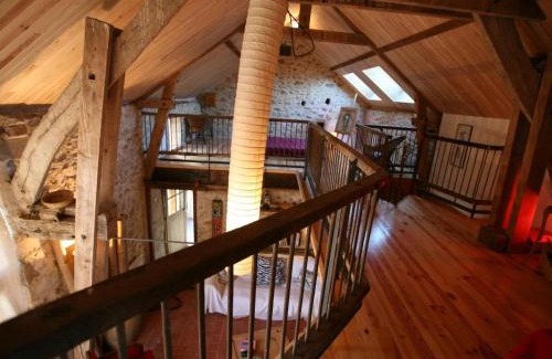 Beaune-d'Allier House | La Grange : Fermette rénovée avec charme au cœur du bocage Bourbonnais - FR-1-489-246