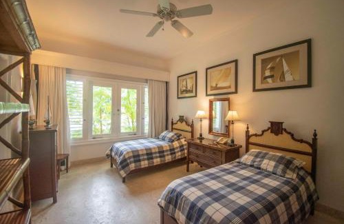 Punta Cana Villa | La Guappa - ocean front luxury villa in exclusive Punta Cana golf and beach resort