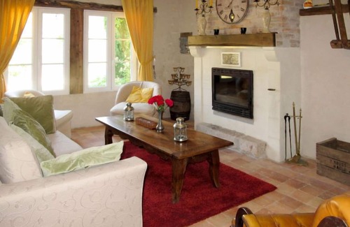 Monteaux House | La Janverie by Interhome