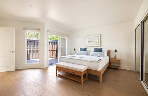 La Jolla Heights House | La Jolla Hillside Views and Coastal Comfort