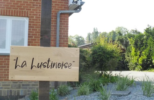 Lustin Bed & Breakfast | La Lustinoise