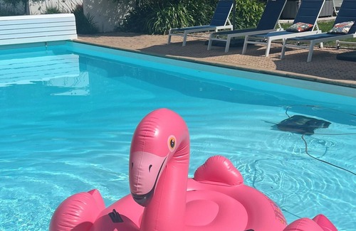 Sallertaine House | La maison de Gaia-spa-swimming pool-quiet between sea and marshes, charm-comfort