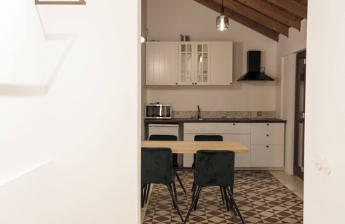 Pedregalejo Hotel | La moderna suites