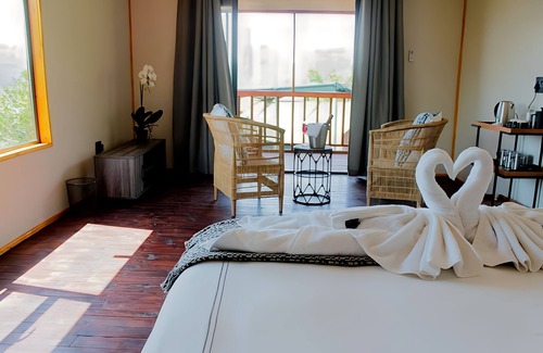 Hartbeespoort House | La Montagne Guest Lodge