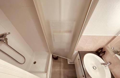 Quartier Pasteur Apartment | La pastel - 339