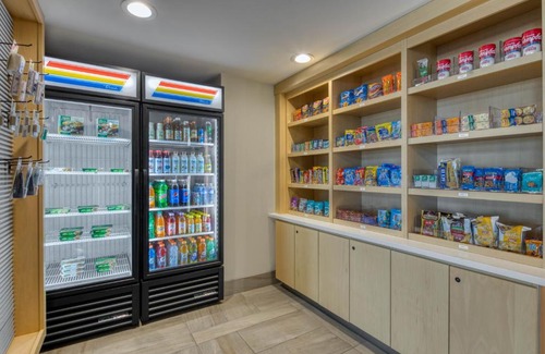 Perry Hotel | La Quinta by Wyndham Perry