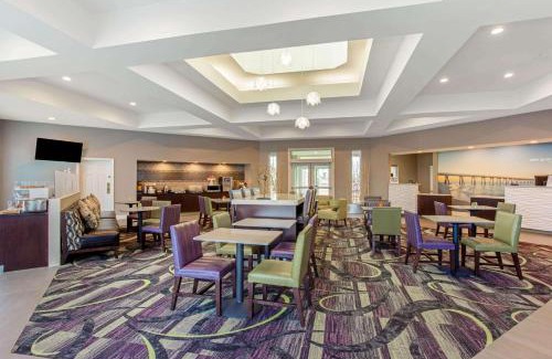 Panama City Hotel | La Quinta Inn & Suites by Wyndham Panama City