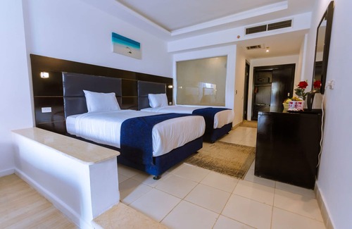 Sakkala Hotel | La Rosa Waves Beach - Couple & Families Only