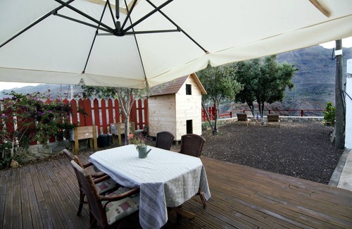 Santa Lucia House | La Sorrueda Viewpoint